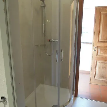 Cad'teresot ゲストハウス